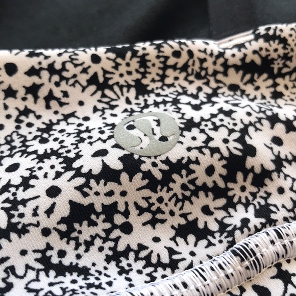 Energy Bra [Ditsy Daisy] - Picture 3 of 3